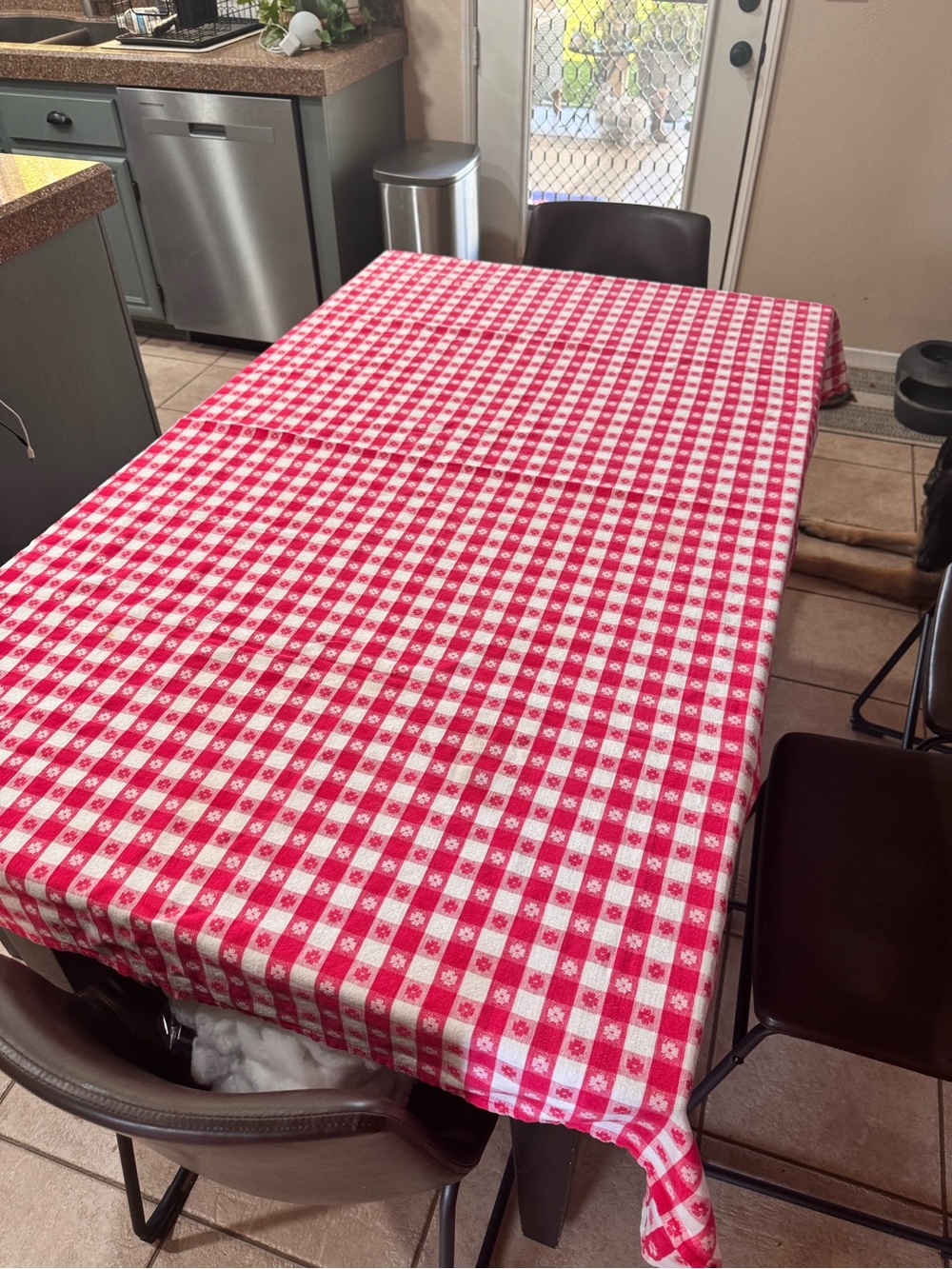 Red & White Gingham Check Tablecloth 68” x 50” Cottage Farmhouse Picnic Decor